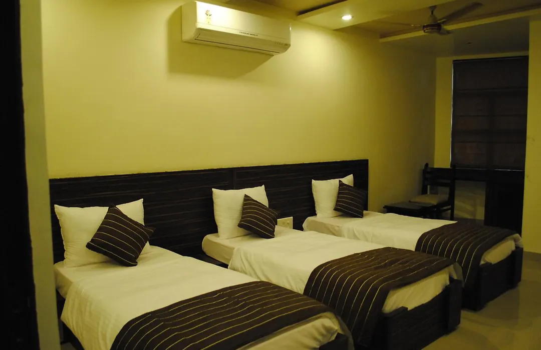 Hill Villa-1